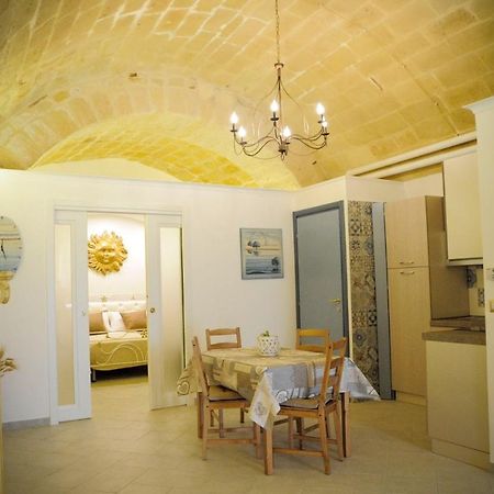 Anfiteatro Vlll Bed & Breakfast Canosa di Puglia Exterior photo